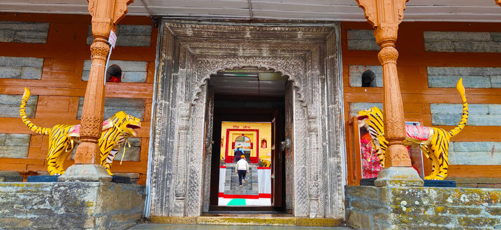On the way to Bhima Kali Temple Sarahan