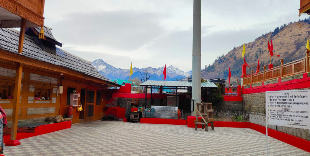On the way to Bhima Kali Temple Sarahan